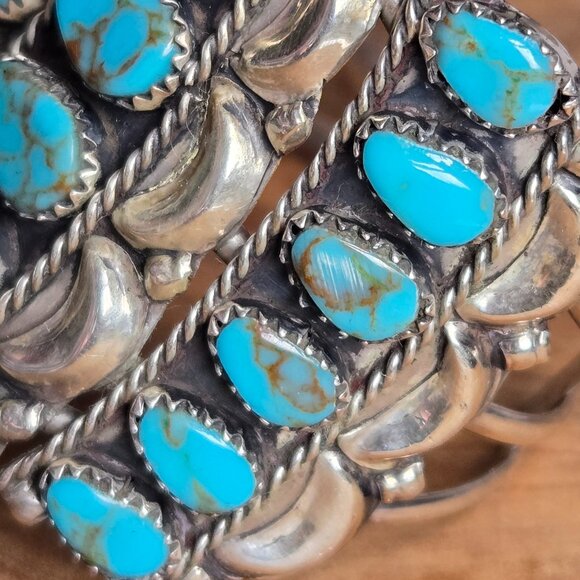 2 Large Sterling Silver & Turquoise cuff bracelets signed by DLW Navajo artist - Picture 9 of 16